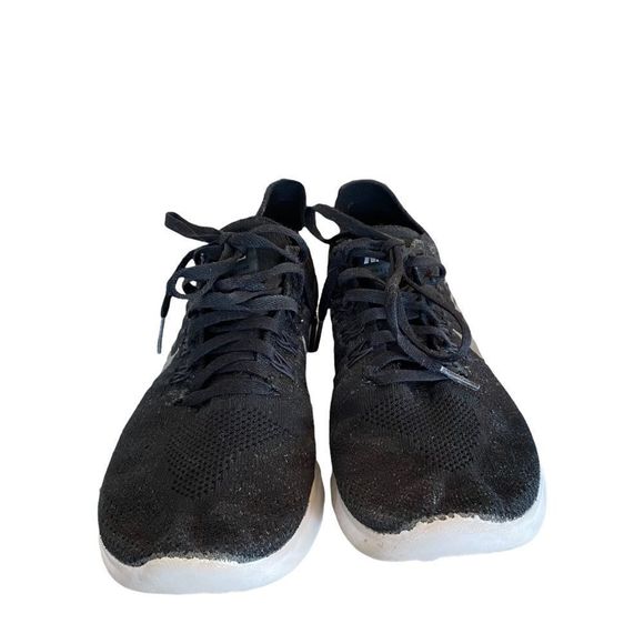 Nike black white lace up sneakers size 6.5Y. Fits adult size 7 - Picture 2 of 7